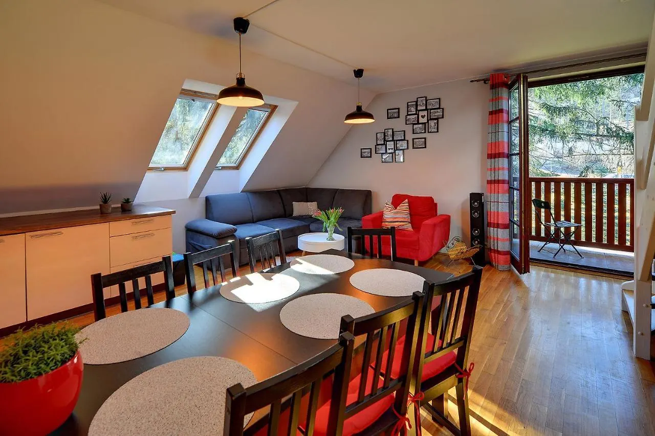 Apartamenty Sun Seasons 24 - Rezydencja Pod Swierkami Centrum Karpacz Lägenhet