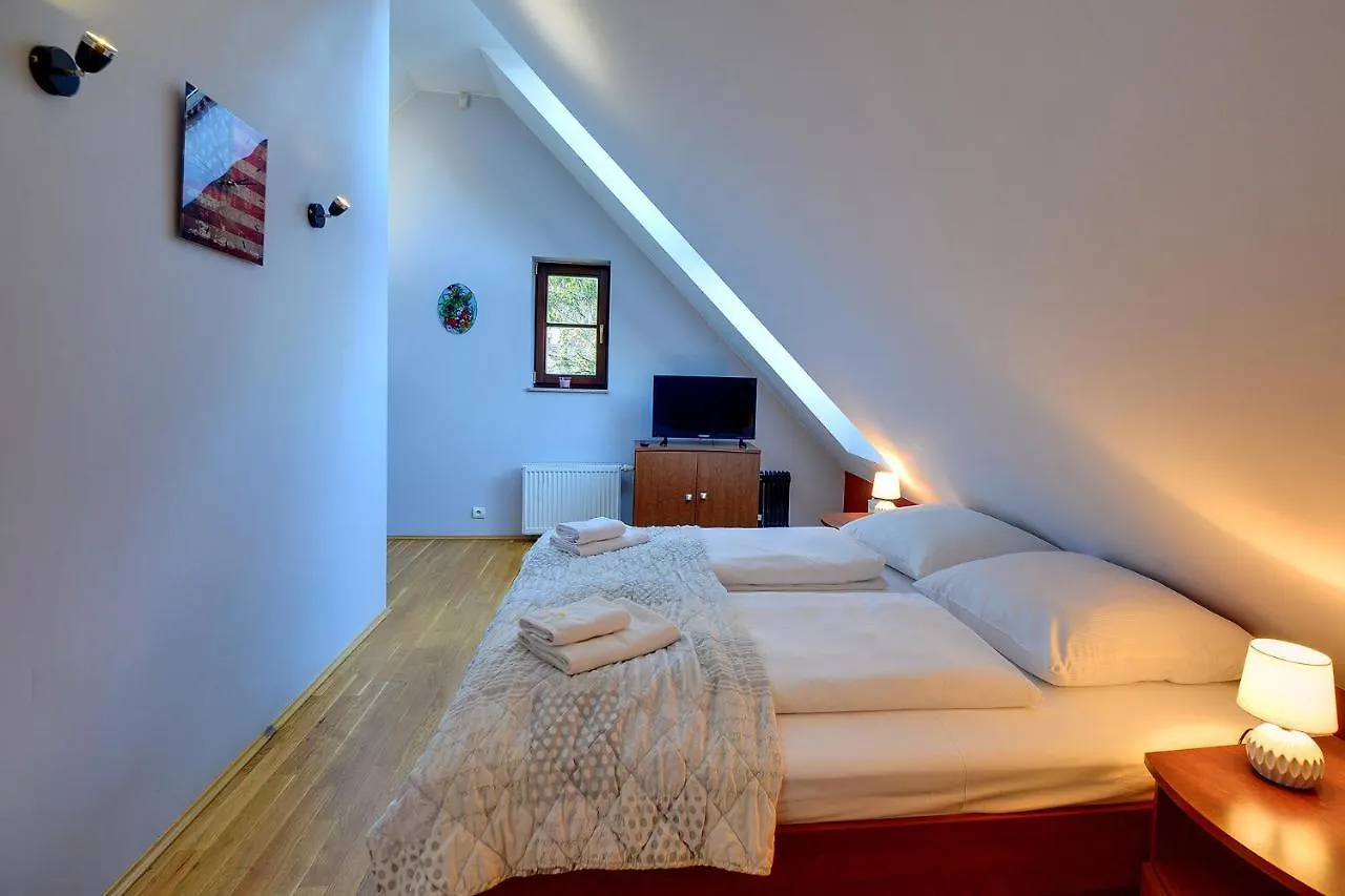 Apartamenty Sun Seasons 24 - Rezydencja Pod Swierkami Centrum Karpacz 0*,  Polen