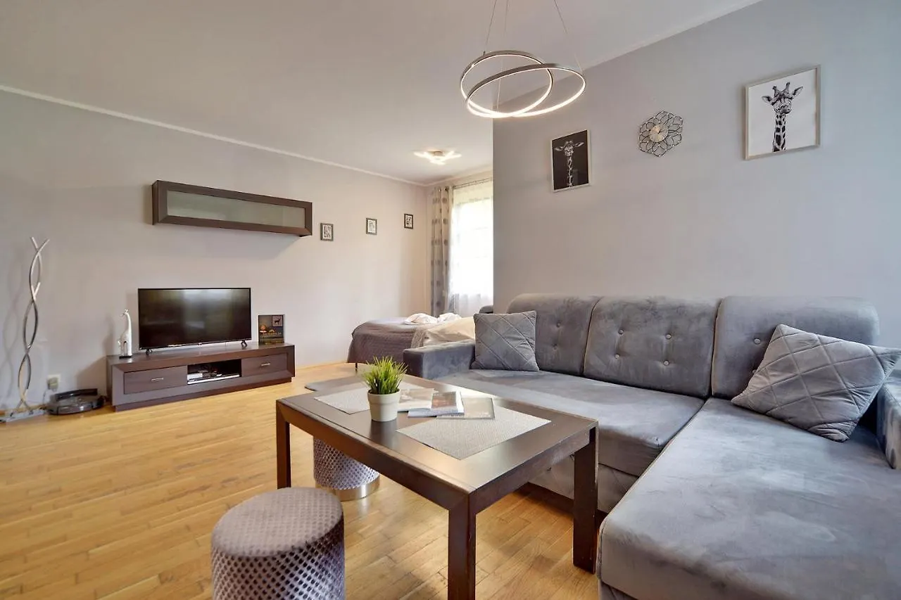Apartamenty Sun Seasons 24 - Rezydencja Pod Swierkami Centrum Karpacz 0*,  Polen
