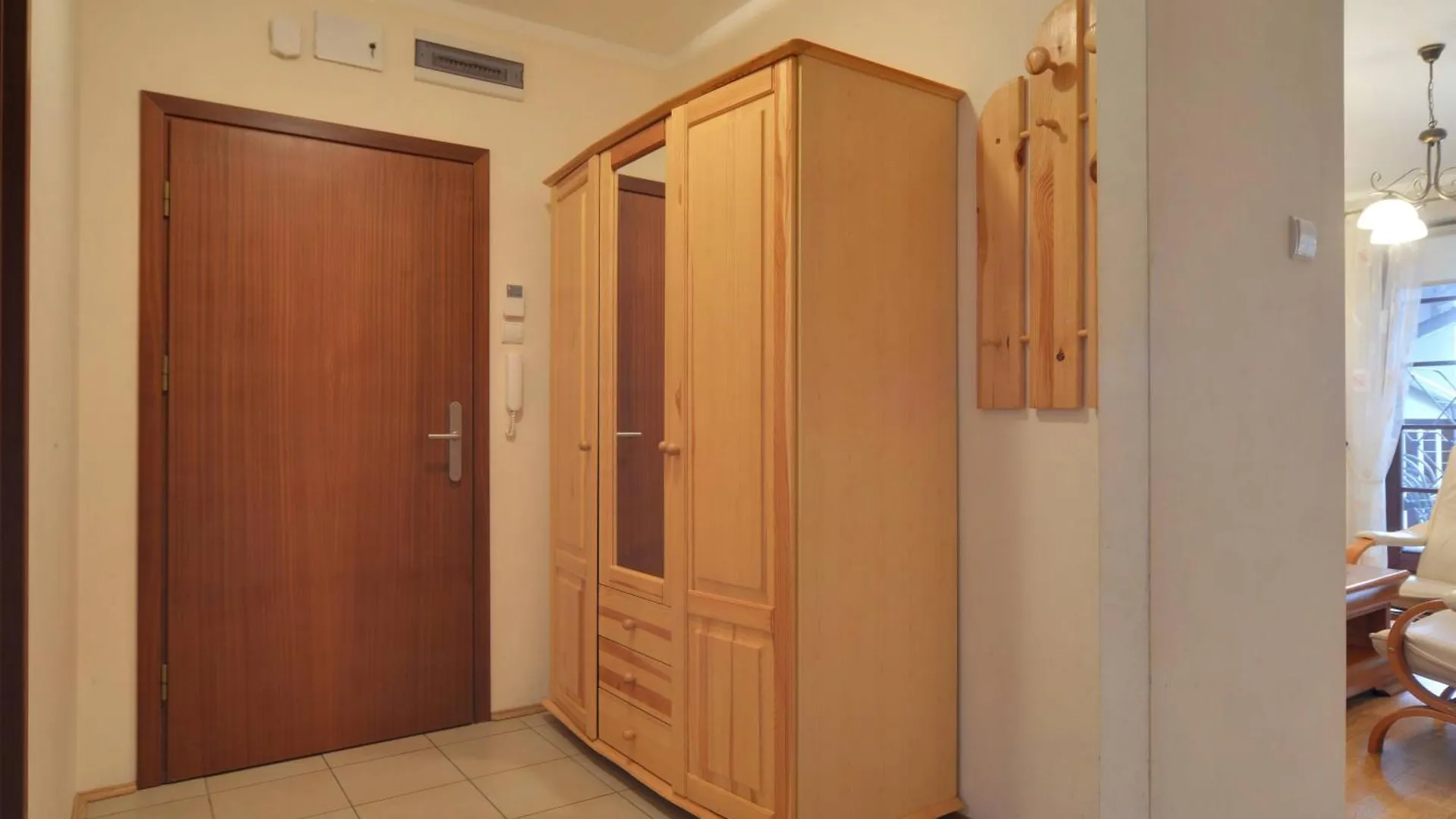 Apartamenty Sun Seasons 24 - Rezydencja Pod Swierkami Centrum Karpacz Lägenhet