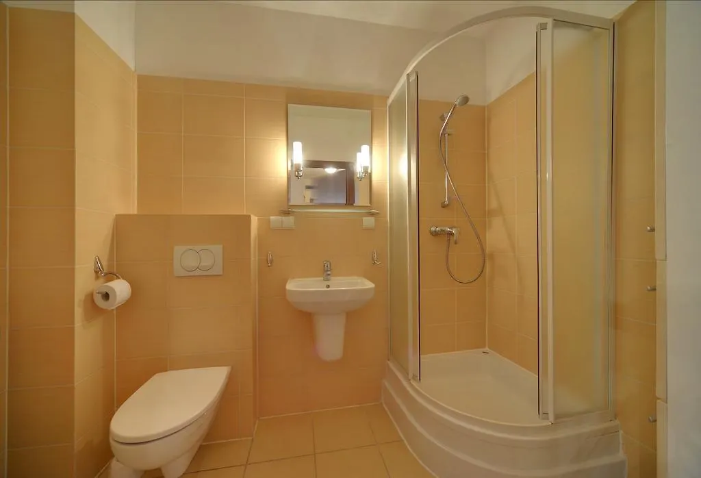 Apartamenty Sun Seasons 24 - Rezydencja Pod Swierkami Centrum Karpacz 0*,  Polen