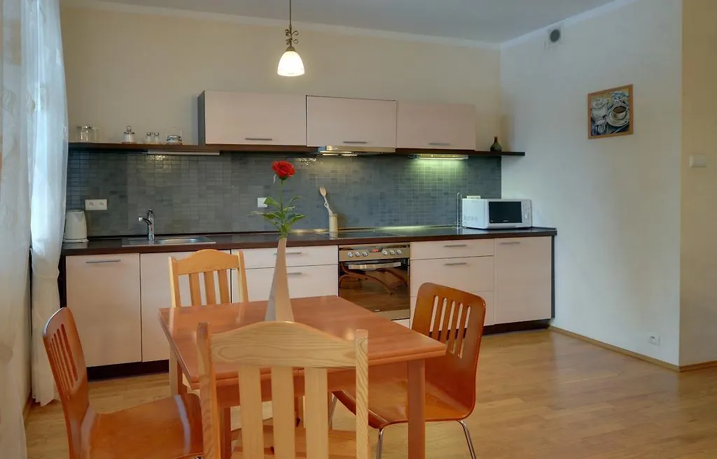 Apartamenty Sun Seasons 24 - Rezydencja Pod Swierkami Centrum Karpacz Lägenhet