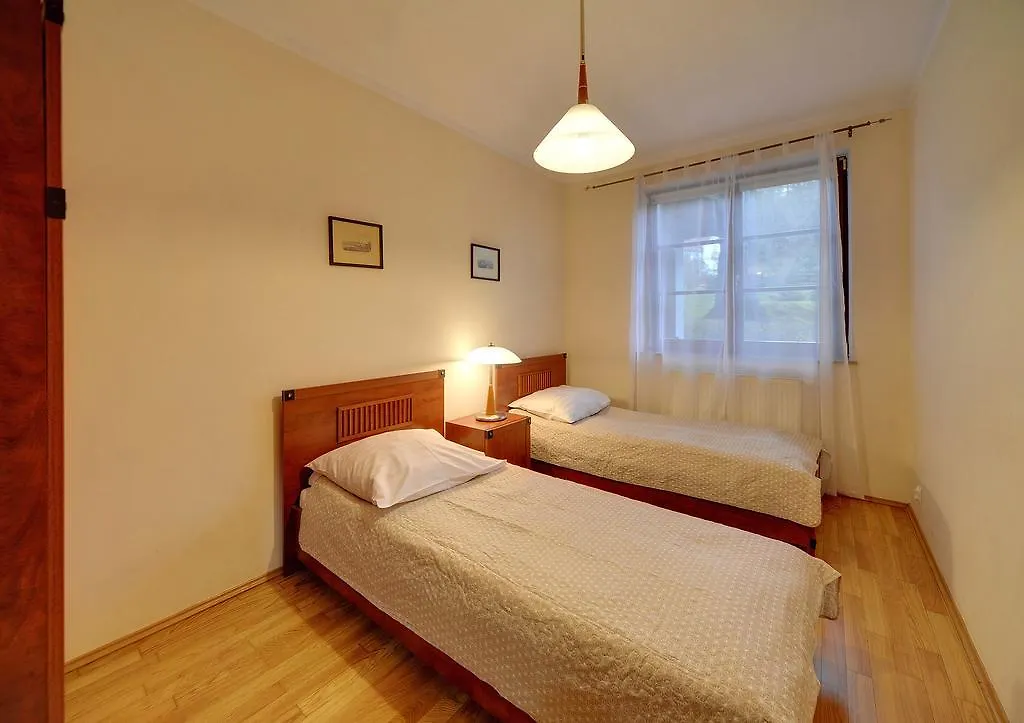 Apartamenty Sun Seasons 24 - Rezydencja Pod Swierkami Centrum 0*, Karpacz Poland
