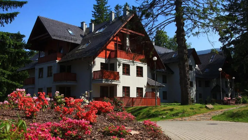 Apartamenty Sun Seasons 24 - Rezydencja Pod Swierkami Centrum Karpacz Lägenhet