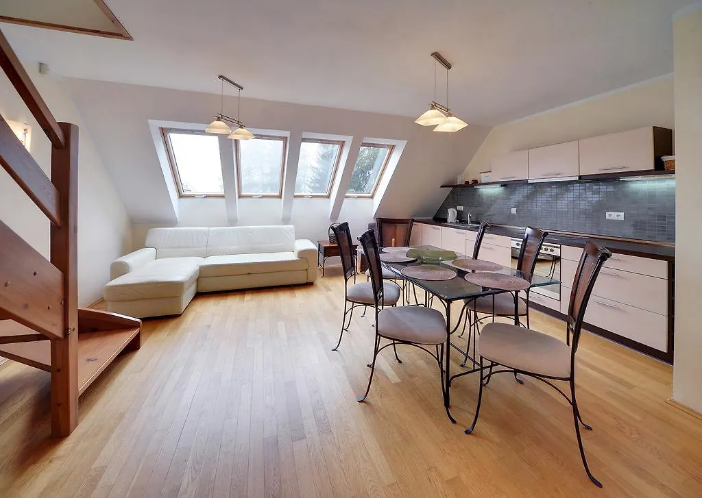 Apartamenty Sun Seasons 24 - Rezydencja Pod Swierkami Centrum Karpacz 0*,  Polen
