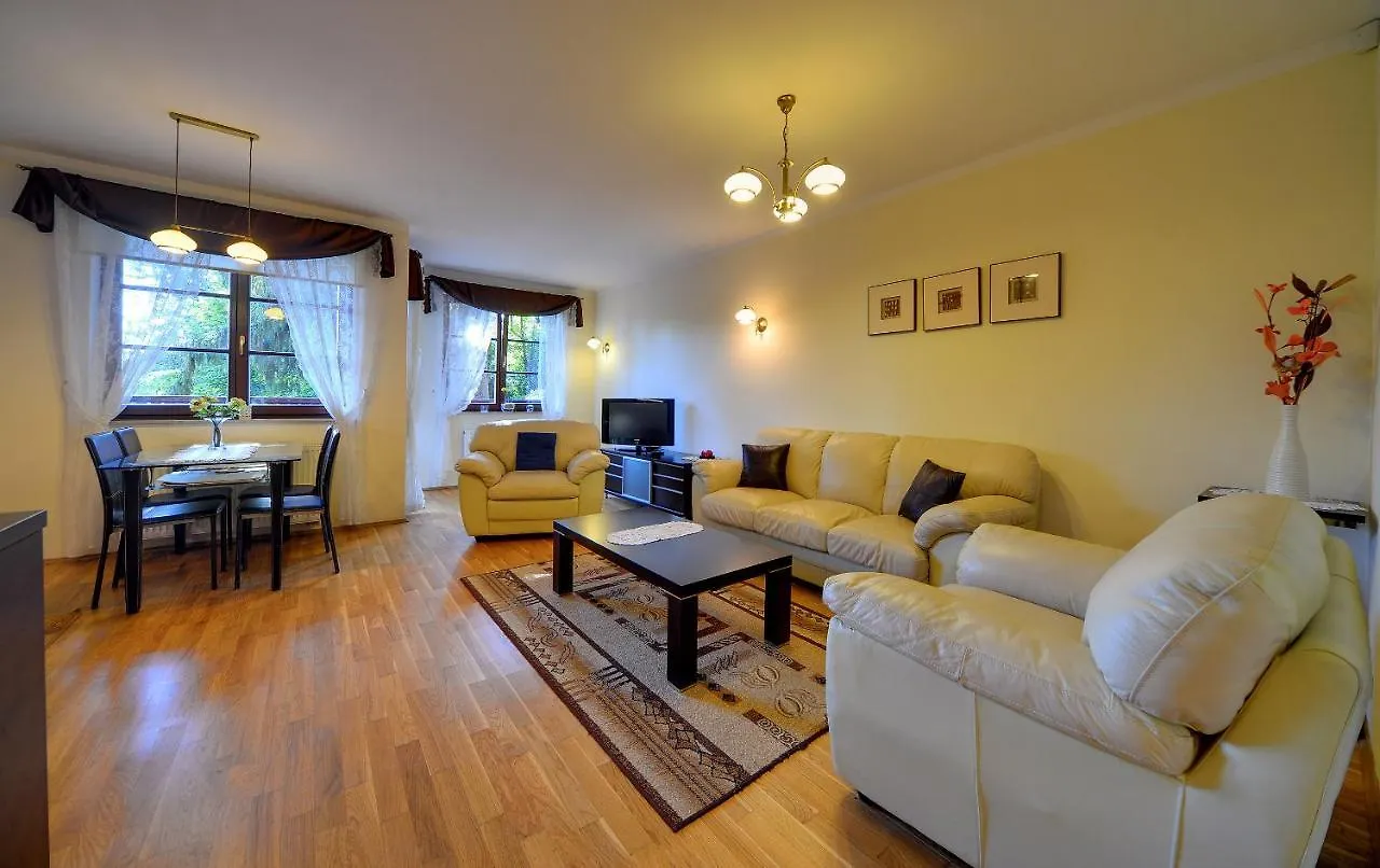 Apartamenty Sun Seasons 24 - Rezydencja Pod Swierkami Centrum 0*, Karpacz Poland